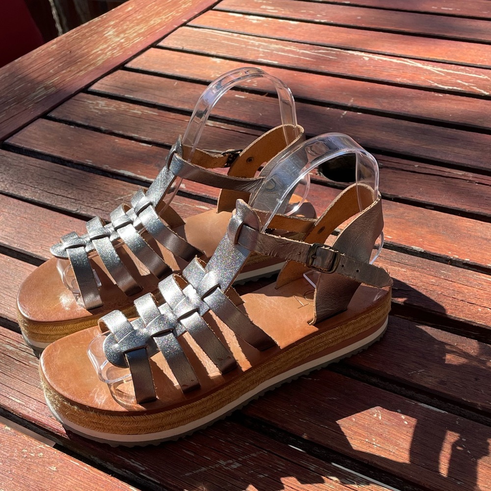 Esiot Silver Gladiator Leather Sandals